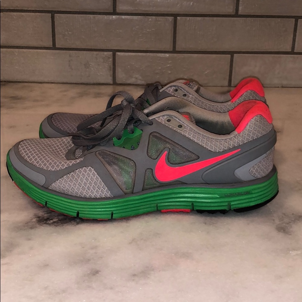 Nike tennis shoes !